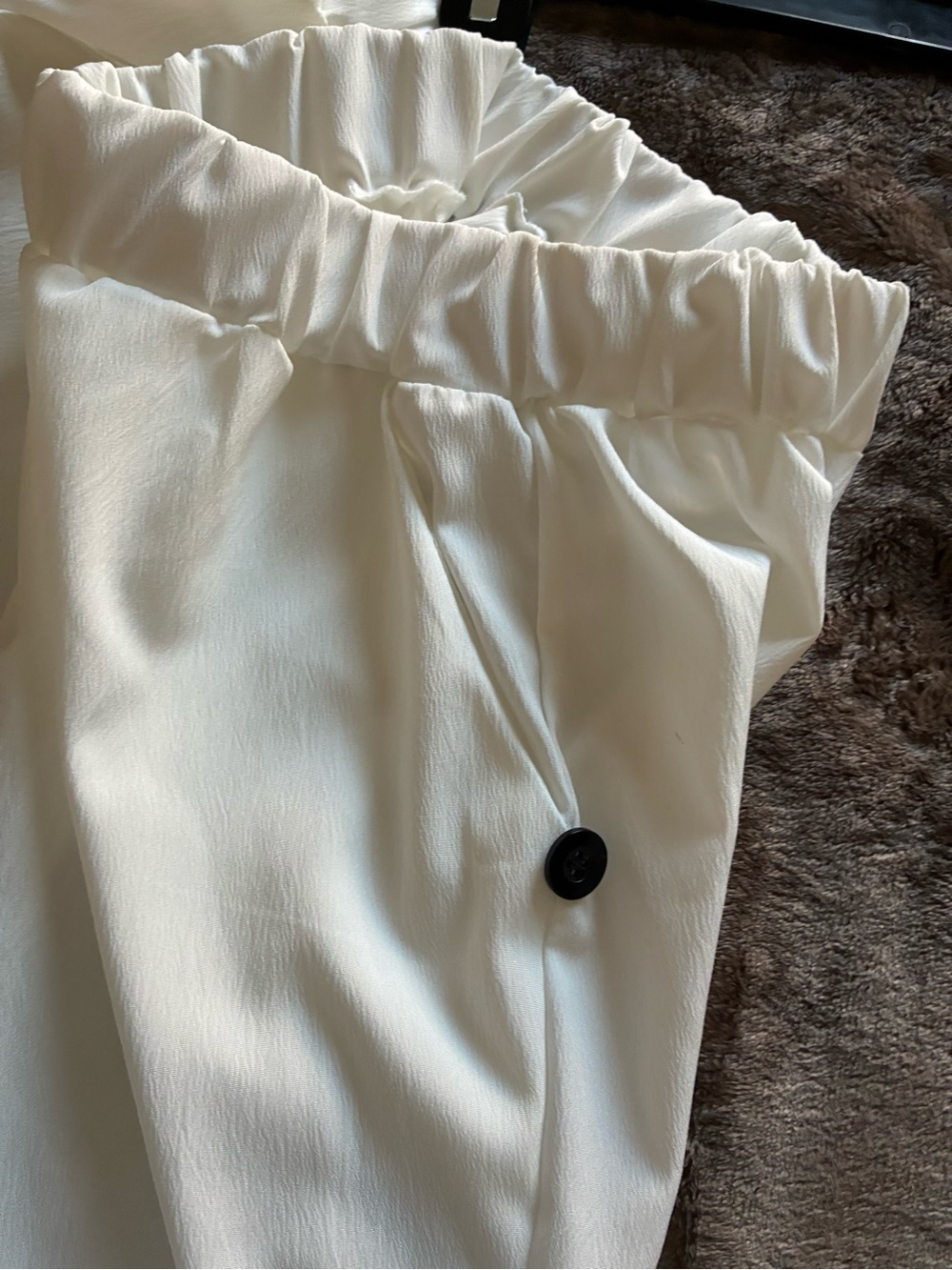 Women's White Elastic Waist Pull-On Pants